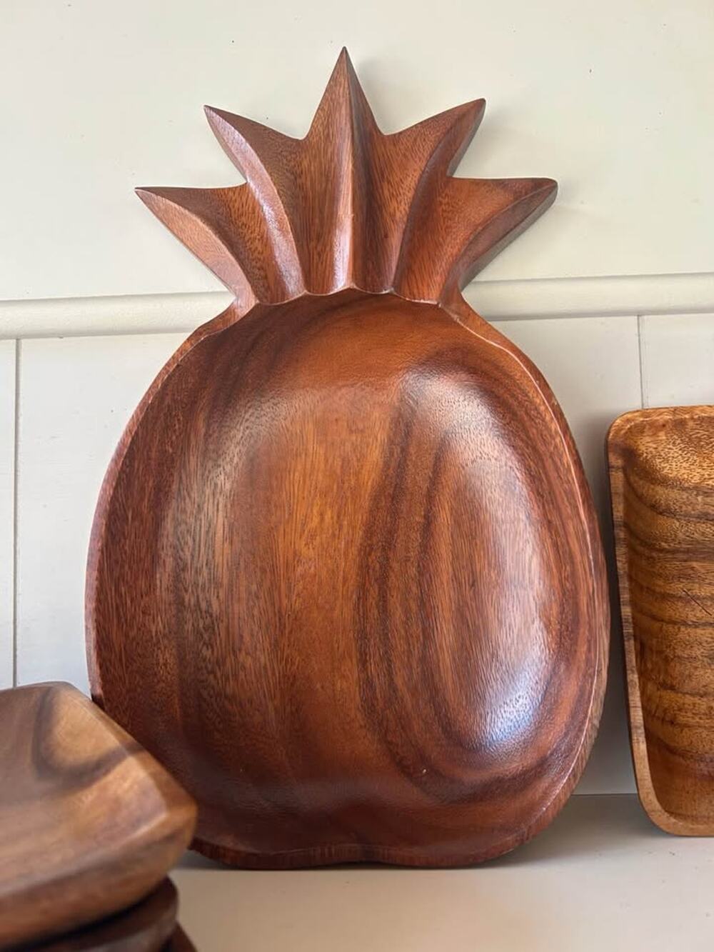 Vintage Tropico Hawaii Pineapple Wood Serving Tray/Bowl